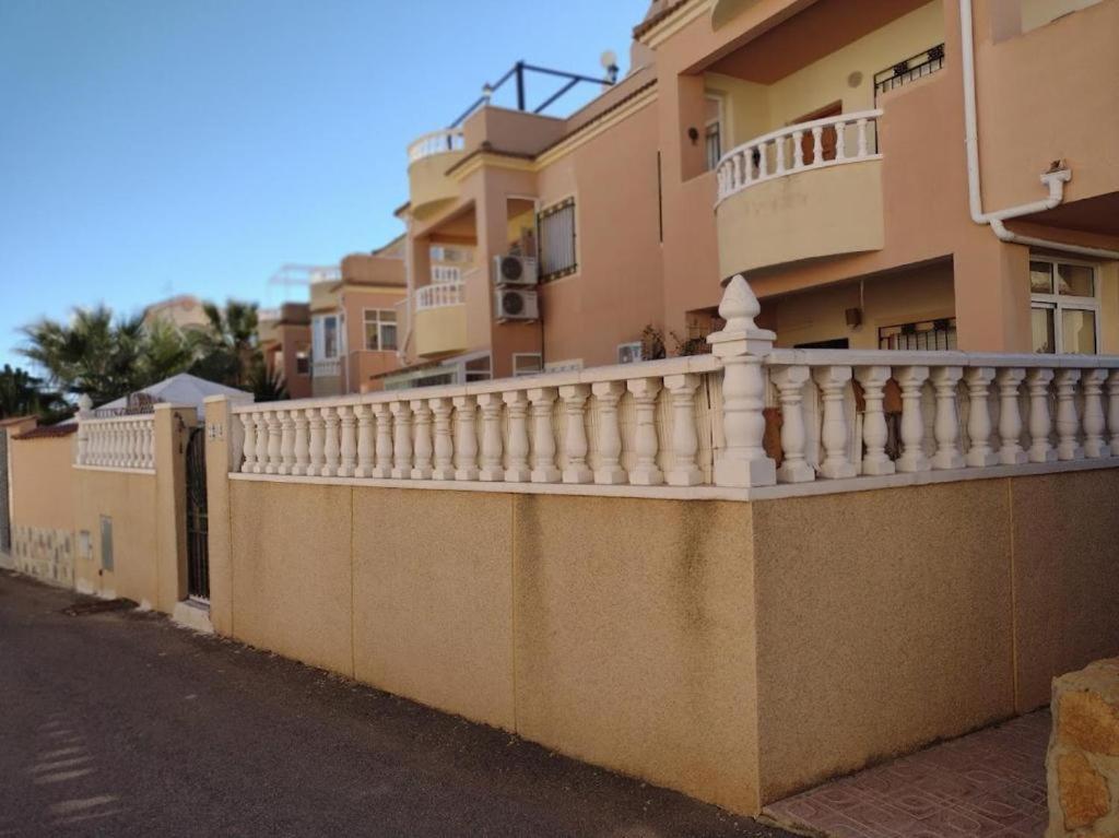 Casa Con 2 Piscinas Las Ocas Con Chimenea أوريويلا المظهر الخارجي الصورة